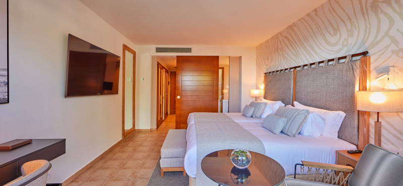 Luxury Spain Holidays Secrets Lanzarote Preferred Club Deluxe Ocean Front View 3