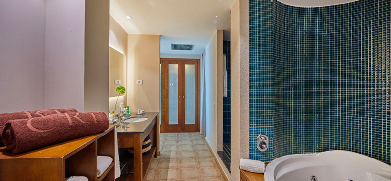 Luxury Spain Holidays Secrets Lanzarote Preferred Club Suite Ocean Front View 4