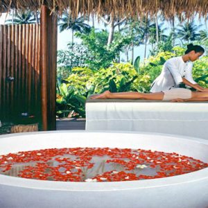 Luxury Thailand Holidays  The Sarojin Spa Massage