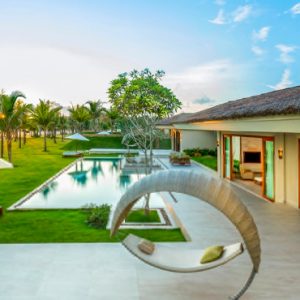 Luxury Vietnam Holidays Fusion Resort Phu Quoc Grand Beach Villa 2