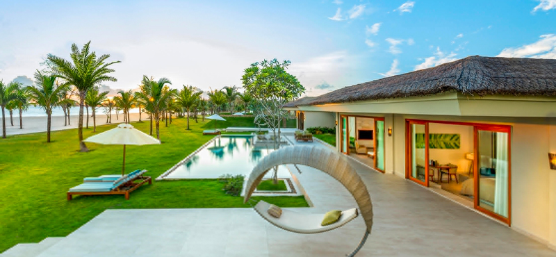 Luxury Vietnam Holidays Fusion Resort Phu Quoc Grand Beach Villa 2