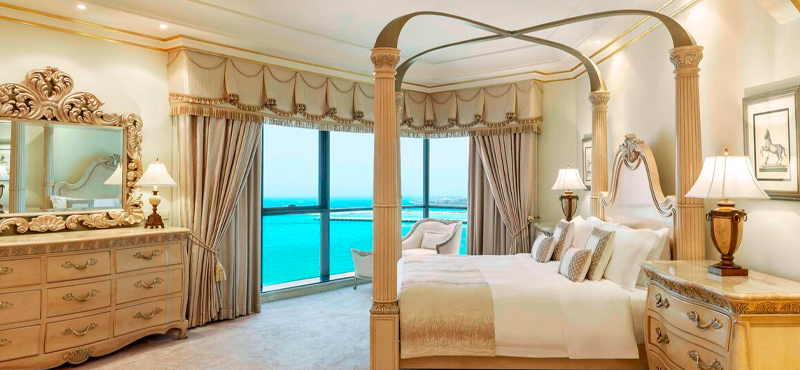 Royal Club Executive Suite Club Lounge Access (2) Le Royal Meridien Beach Resort & Spa Dubai Holidays
