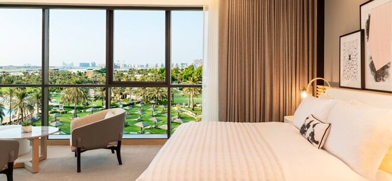 Royal Club Tower Suite Club Lounge Access (2) Le Royal Meridien Beach Resort & Spa Dubai Holidays