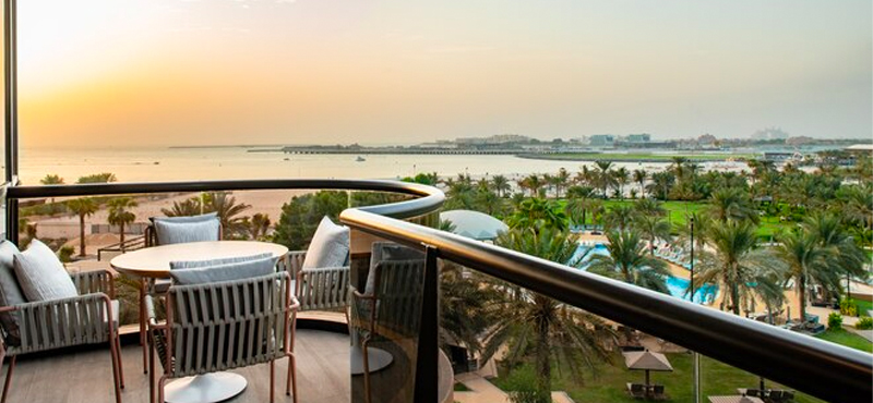 Royal Club Tower Suite Club Lounge Access (3) Le Royal Meridien Beach Resort & Spa Dubai Holidays