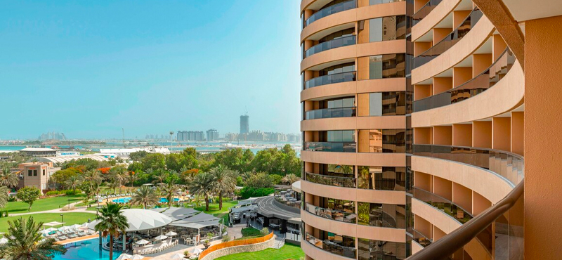 Super Deluxe Sea View Guest Room, 2 Twin (3) Le Royal Meridien Beach Resort & Spa Dubai Holidays