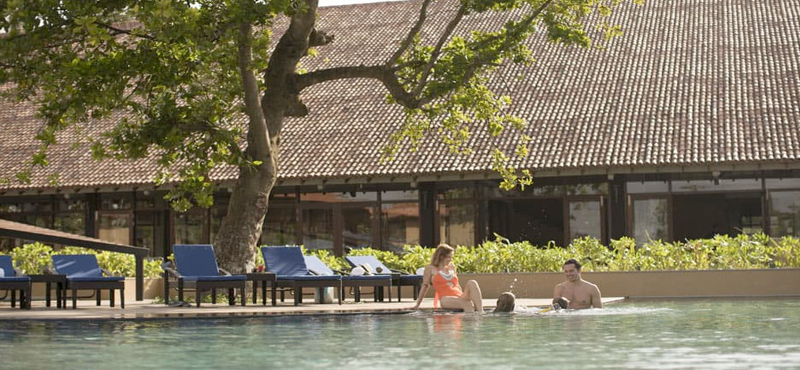 Pool Bar1 Anantara Kalutara Sri Lanka Holidays