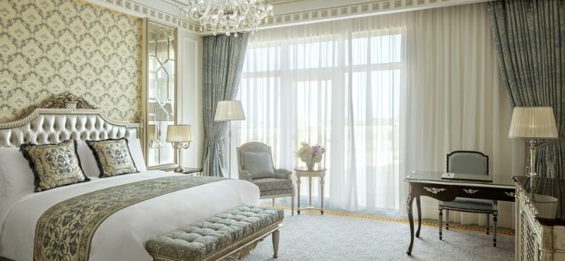 Dubai Holiday Packages Raffles The Palm Dubai Premier Jacuzzi Suite One Bedroom Palm1