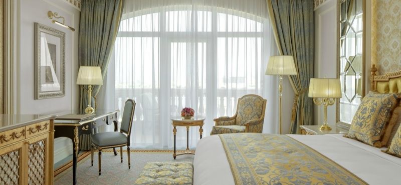 Dubai Holiday Packages Raffles The Palm Dubai Duplex Suite1